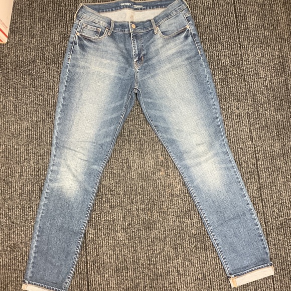 Old Navy | Original Mid-Rise Jeans - Picture 4 of 7